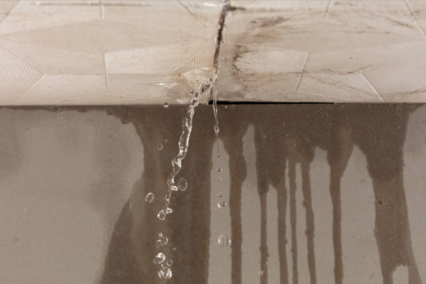 Professional Water Damage Repair technician working in Derry, NH